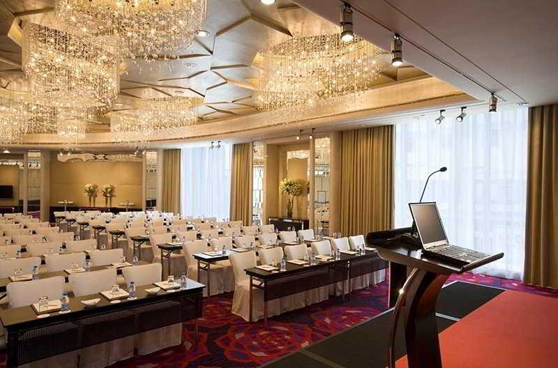 Renaissance Yu Garden Hotel